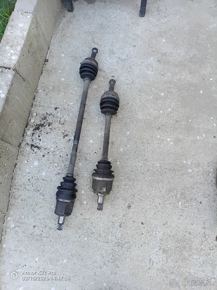 Poloosy Škoda Felicia