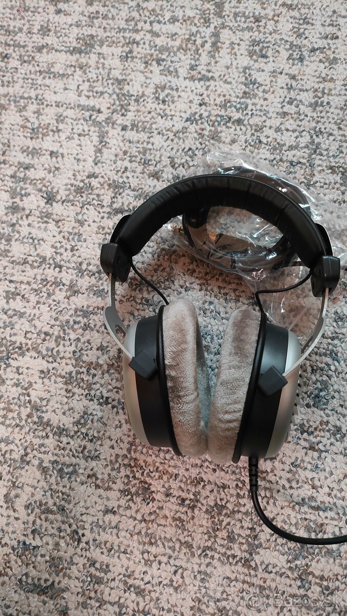 beyerdynamic DT 990 Edition 250 Ohm