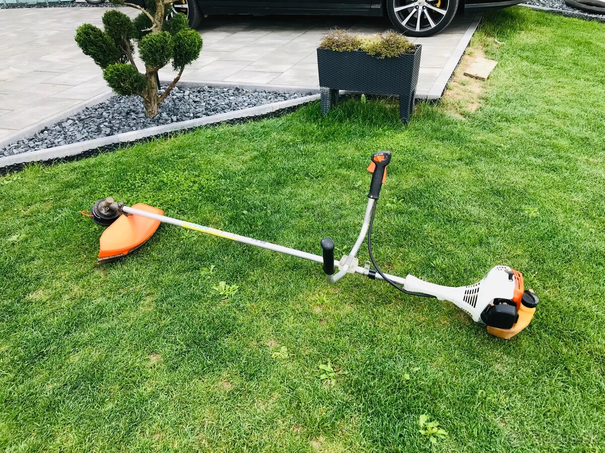 Krovinorez STIHL FS 55