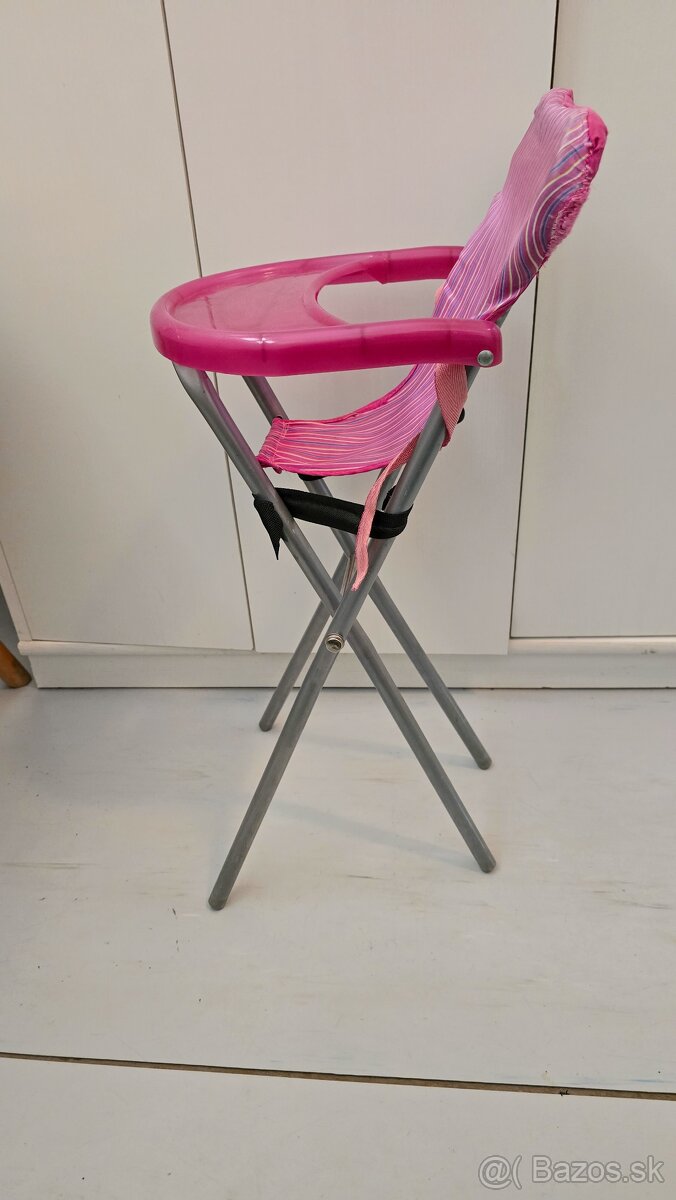 Jedálenská stolička pre bábiku