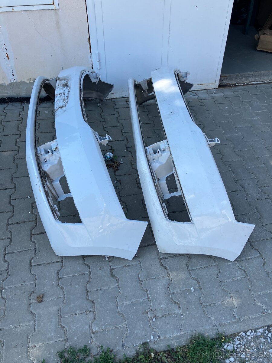 predni naraznik skoda rapid bily