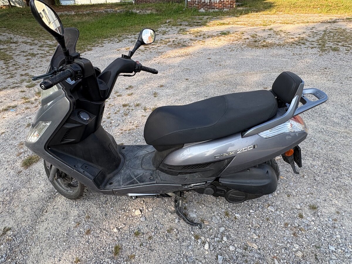 Predám skúter Kymco 200i