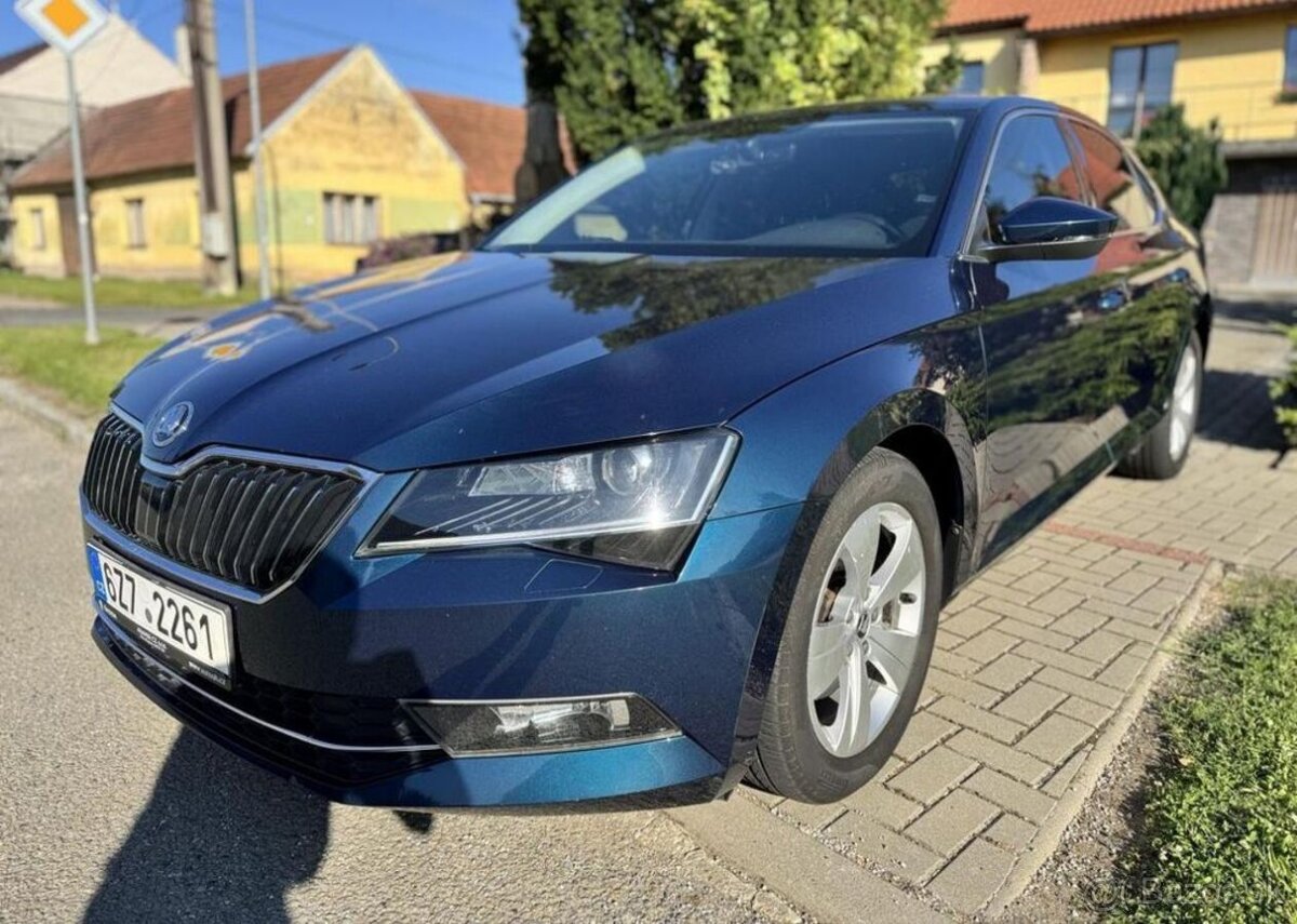 Škoda Superb 2,0 TDI DSG SEDAN 1.MAJ CZ nafta automat 110 kw