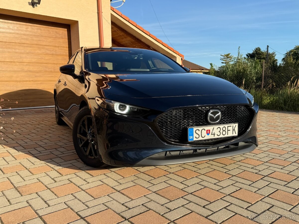 Mazda 3 2.0 Skyactiv G122 A/T – výbava Plus, 2020, 76k km