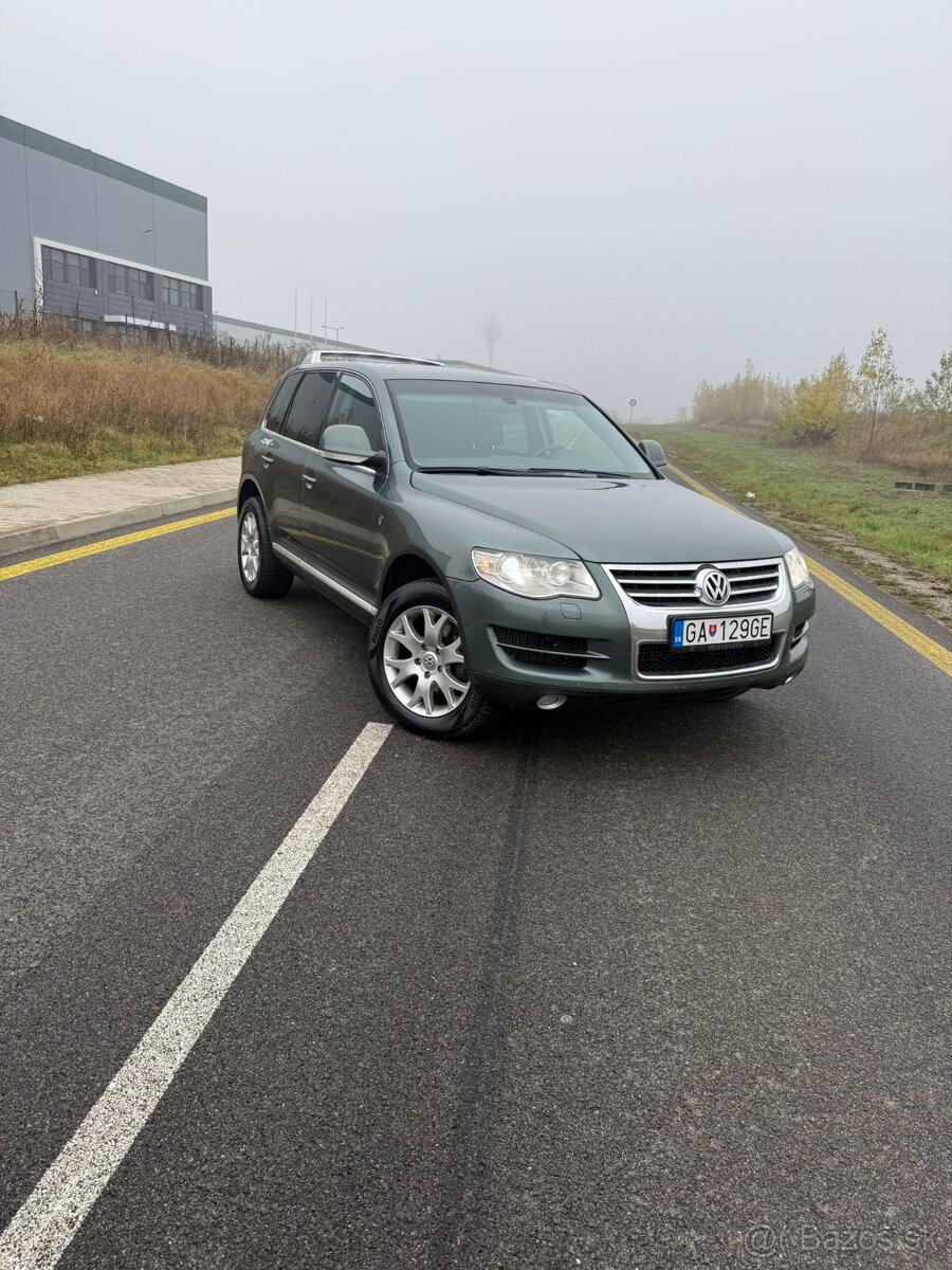 Volkswagen Touareg 3.0tdi