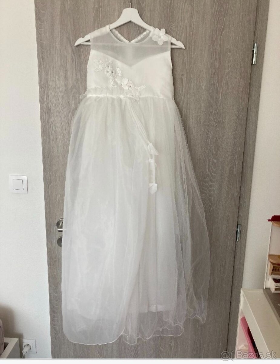 Predám biele šaty a Helloween kostým