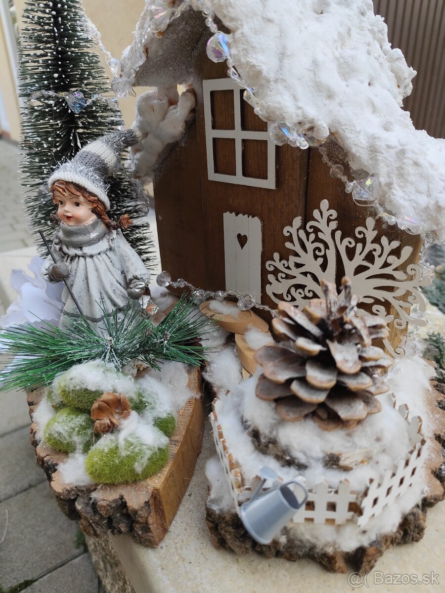 Vianočná dekorácia domček