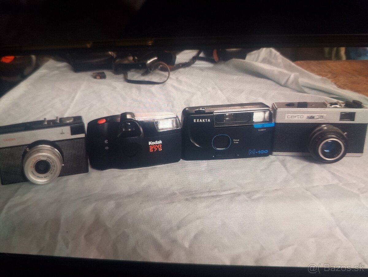 Fotoaparáty - analógové , digitálne