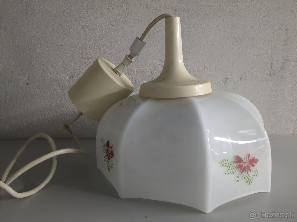 Predam retro lampu