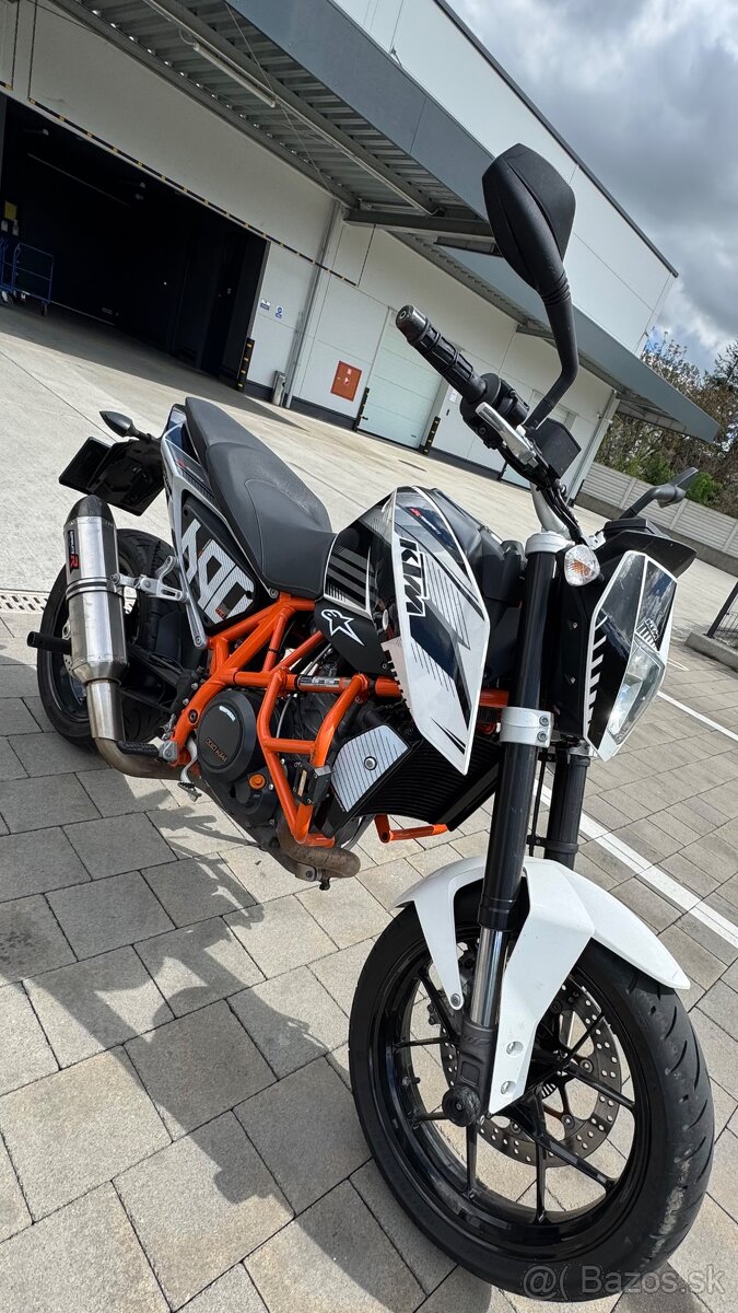 Predám Ktm Duke 690