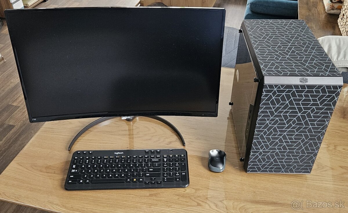 Herný PC + LCD + klávesnica myš