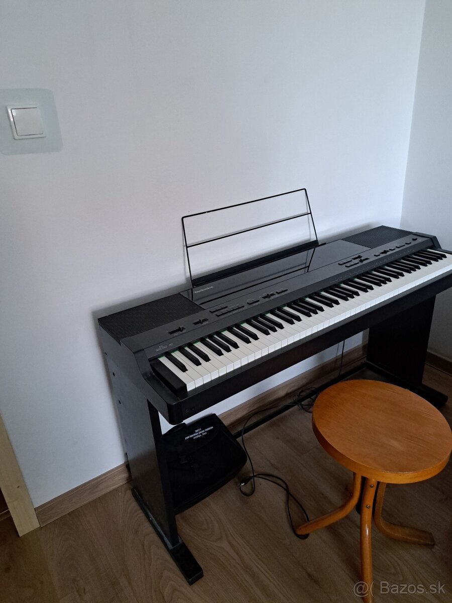 PCM Digital Piano PX7 88 klaves technics