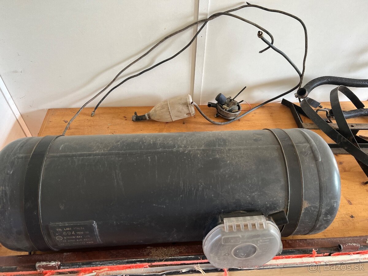 lpg nádrz