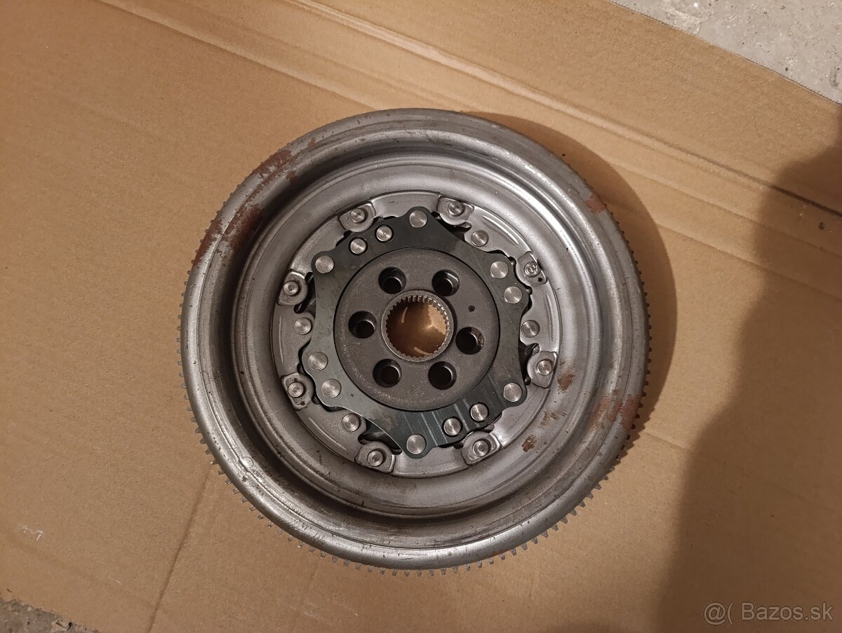 Dvojhmotný zotrvačník VW,Seat,Škoda originál