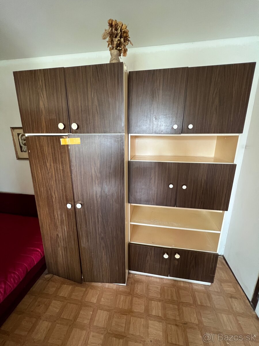 Obývacia stena