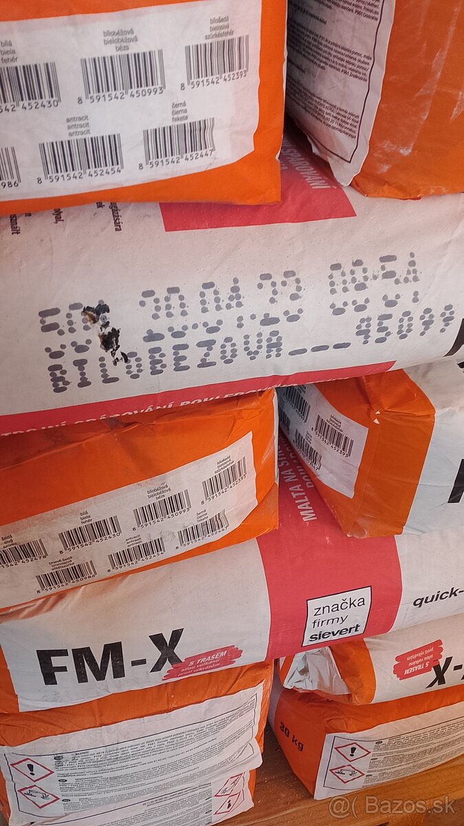 Škárovacia hmota,špárovacia hmota