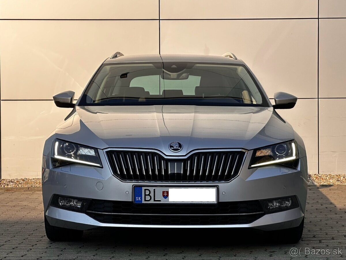 Škoda Superb combi DSG automat 2.0 liter