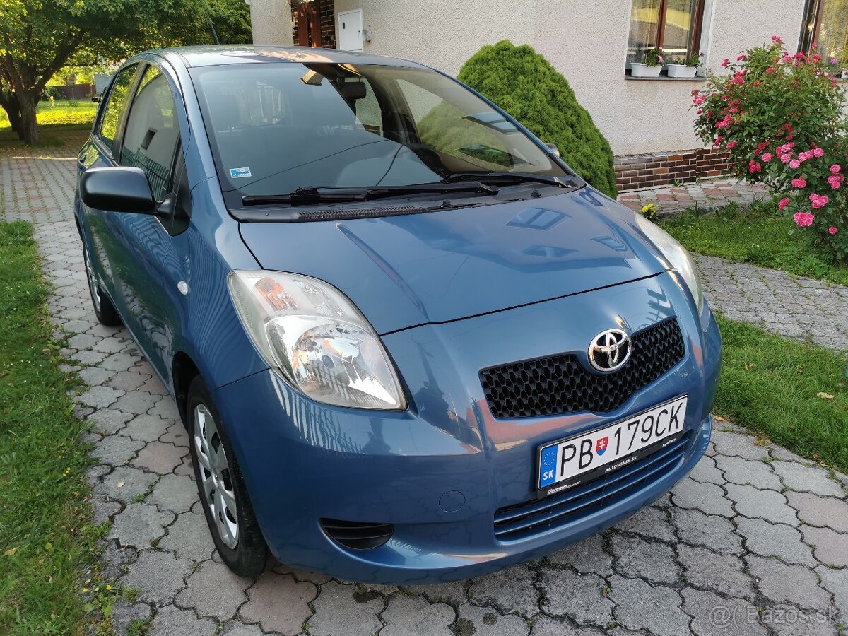 Toyota Yaris II, 1,3i, 64 kw, 165000 km