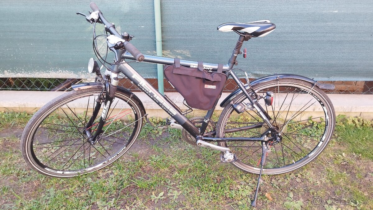 Cestny bicykel Fitness Suspension Comfort