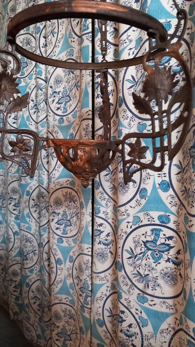 Starožitný závesný liatinový luster