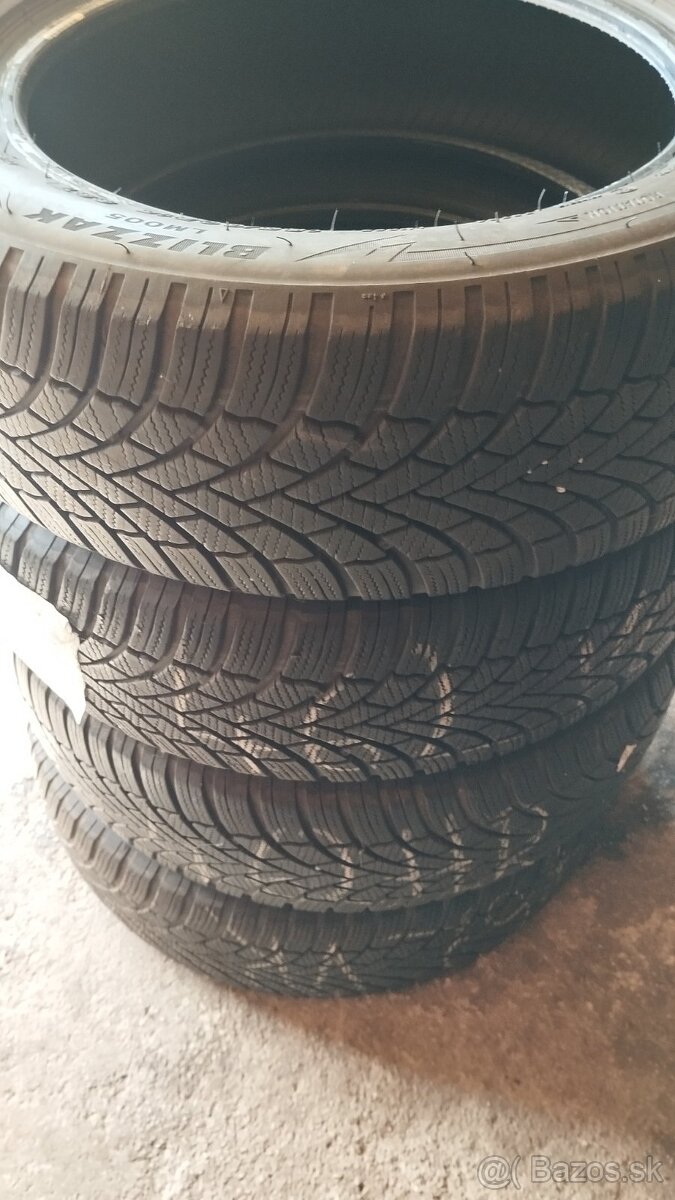 Sada zimnych pneumatik 185/60R15 BRIDGESTONE