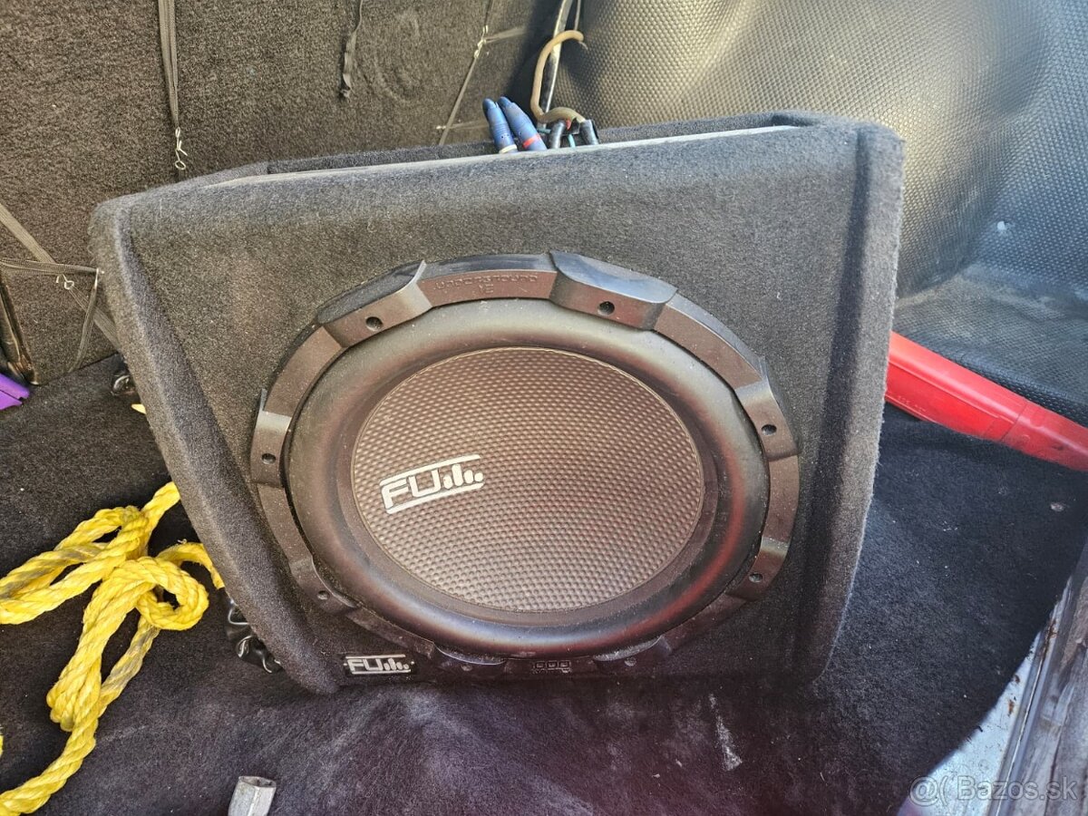 Predám aktívny subwoofer