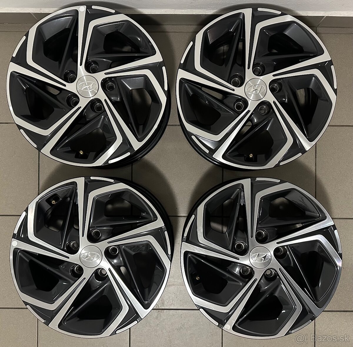 Originál elektrony ®Hyundai i30 R16 5x114,3 KIA Ceed