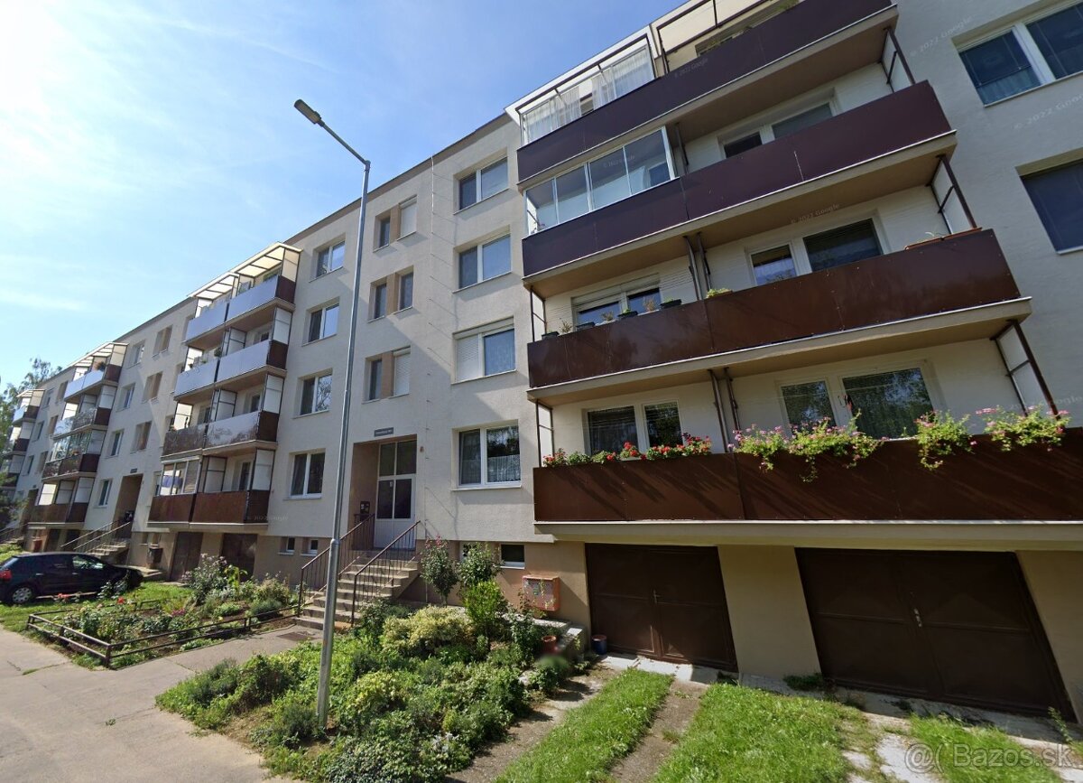 Rezervované. Predáme 3 - izbový byt v Topoľčanoch