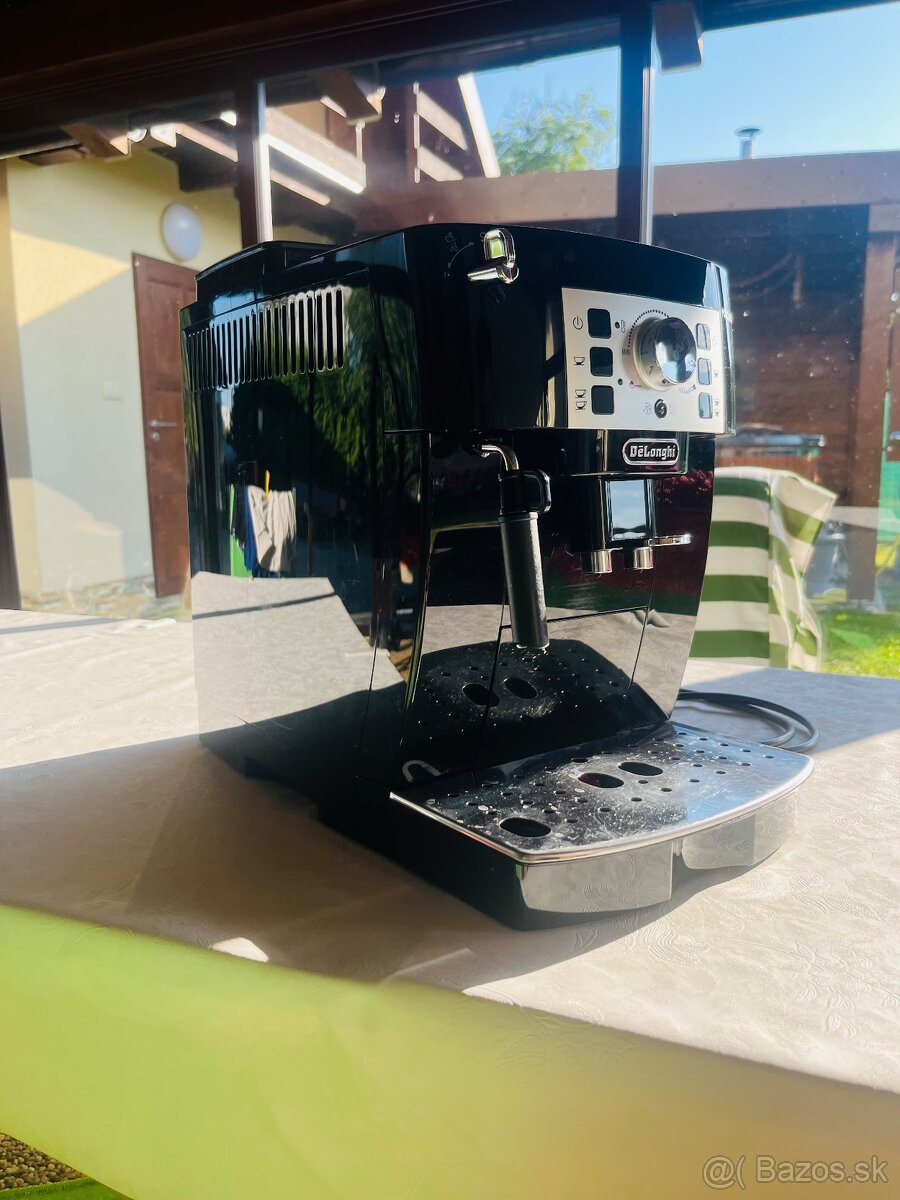 De’Longhi Magnifica S