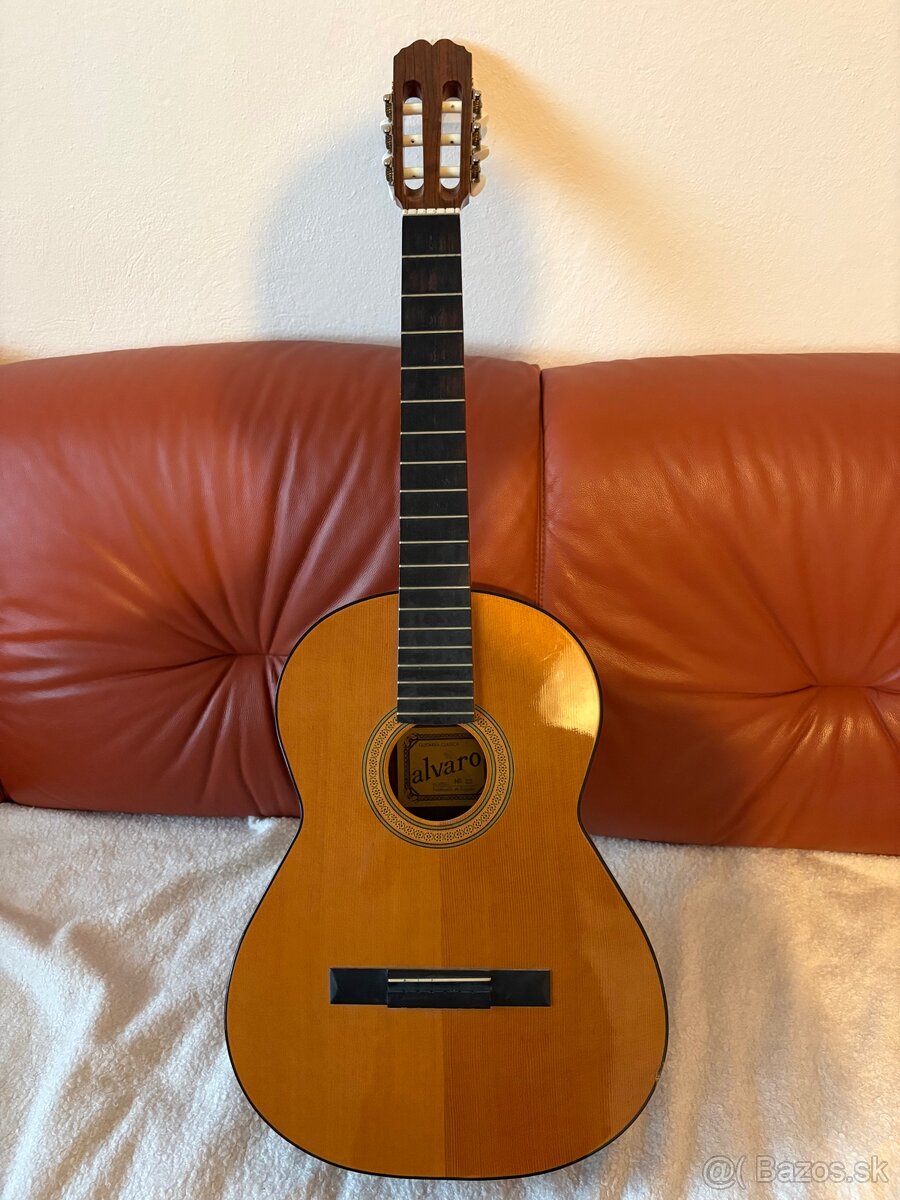 Klasická gitara 4/4 Alvaro model no.20