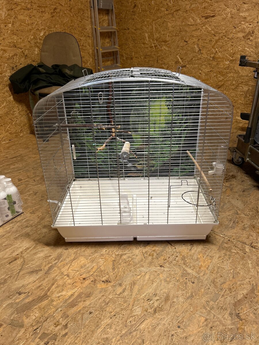 Klietka pre vtáky použita čista