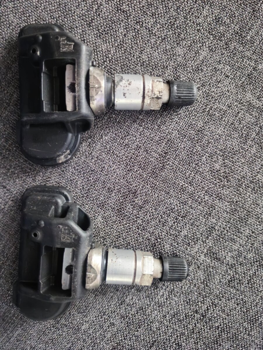 Opel senzory tlaku v PNEUMATIKACH