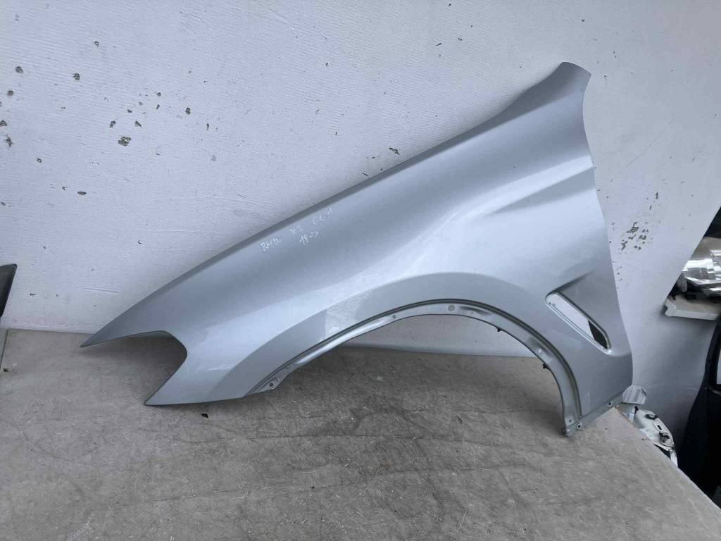 BMW X3 G01 2017- ĽAVÝ PREDNÝ BLATNÍK