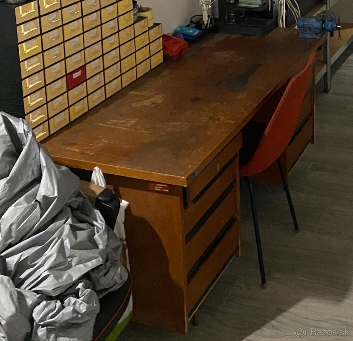 Pracovný stolík 150x70x80