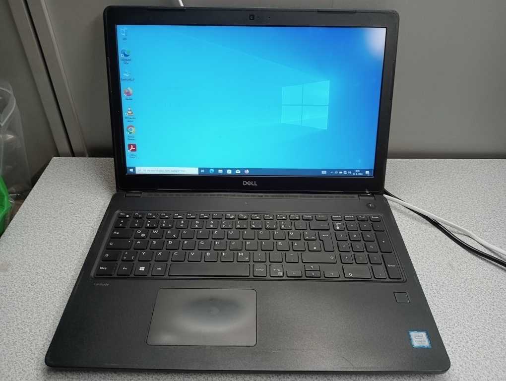 predám notebook DELL LATITUDE 3580 ,Intel core i5 7200u