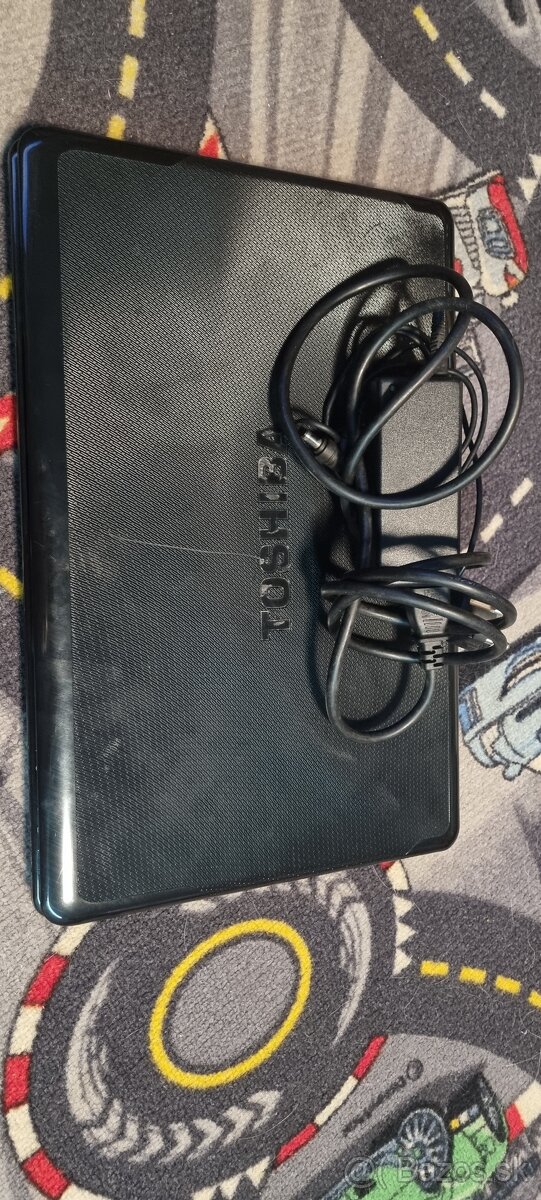 Predám notebook Toshiba