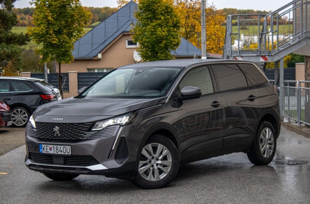 Peugeot 5008 1.2 PureTech 130 E6d-ISC Allure - ODPOČET DPH