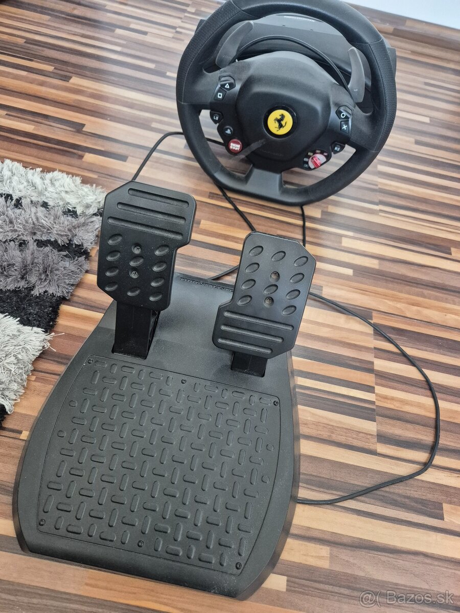 Volant k pc trustmaster