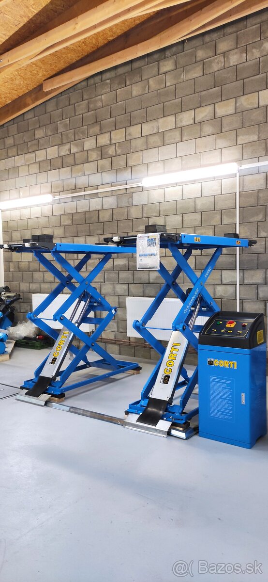 Nožnicový zdvihák 3.500 kg/1.9m(na-do podlahy)ZÁRUKA