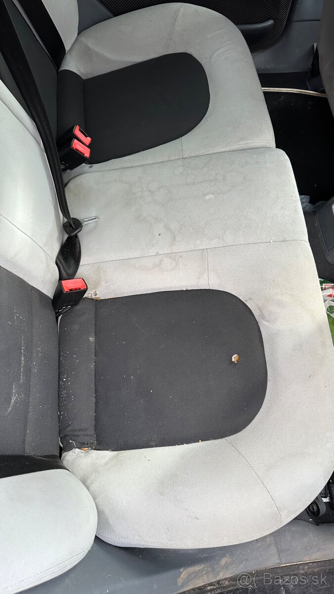 RS sedadlá Fabia 1