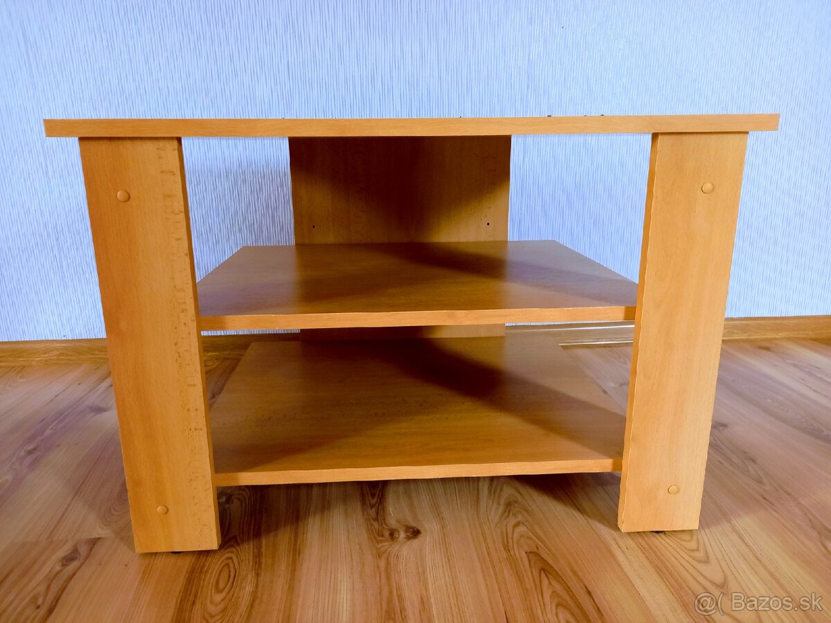 Stolík