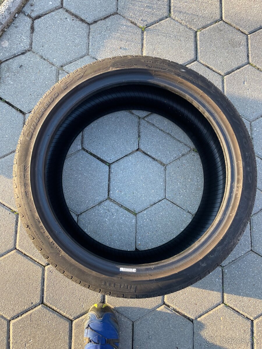 Pirelli Cinturato P7, 235/40R19