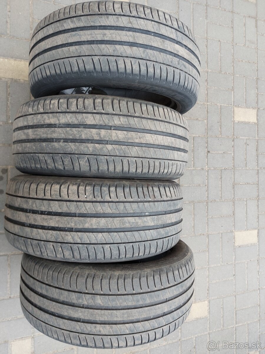 Predám 4ks letné 225/50R17 98V
