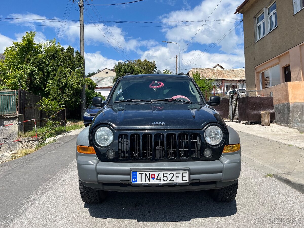 Jeep CHEROKEE