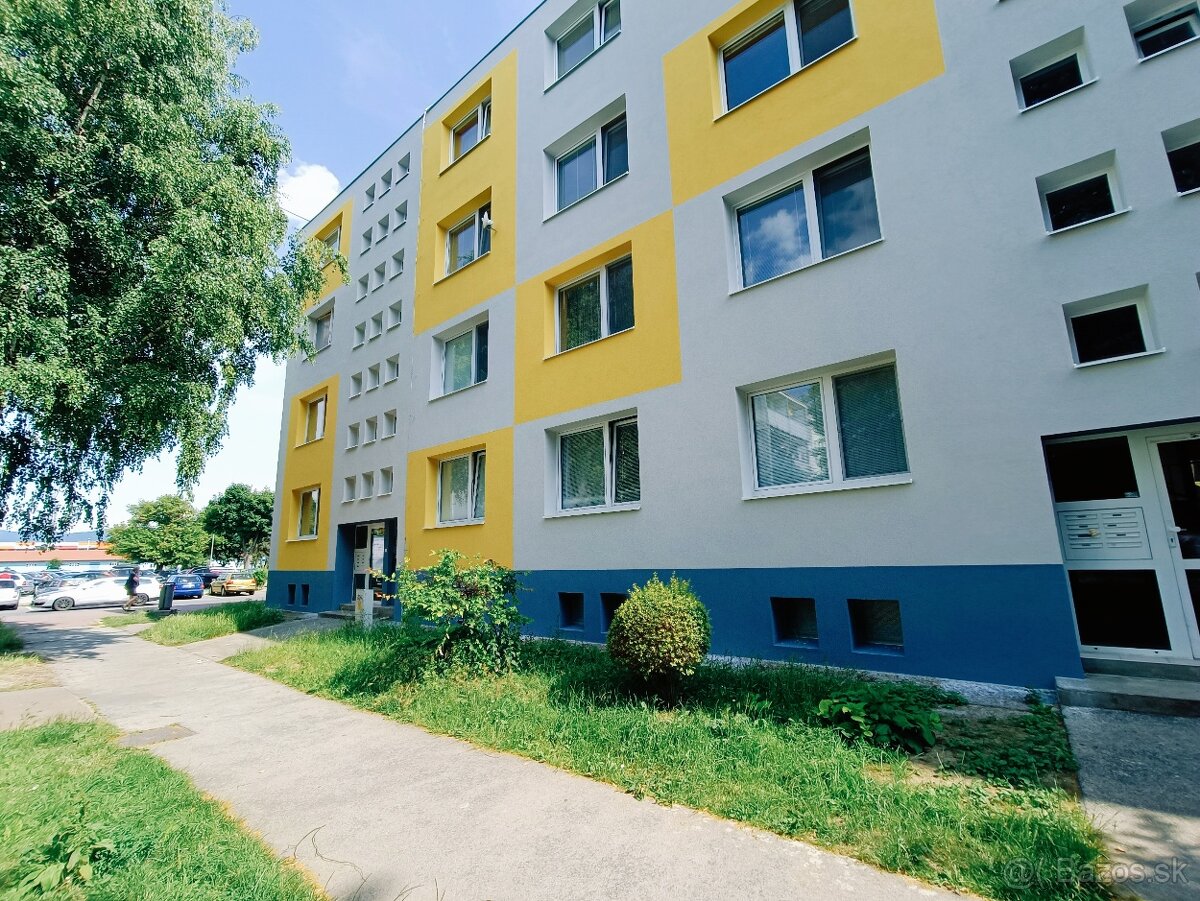 1,5 izbový byt blízko centra NMnV