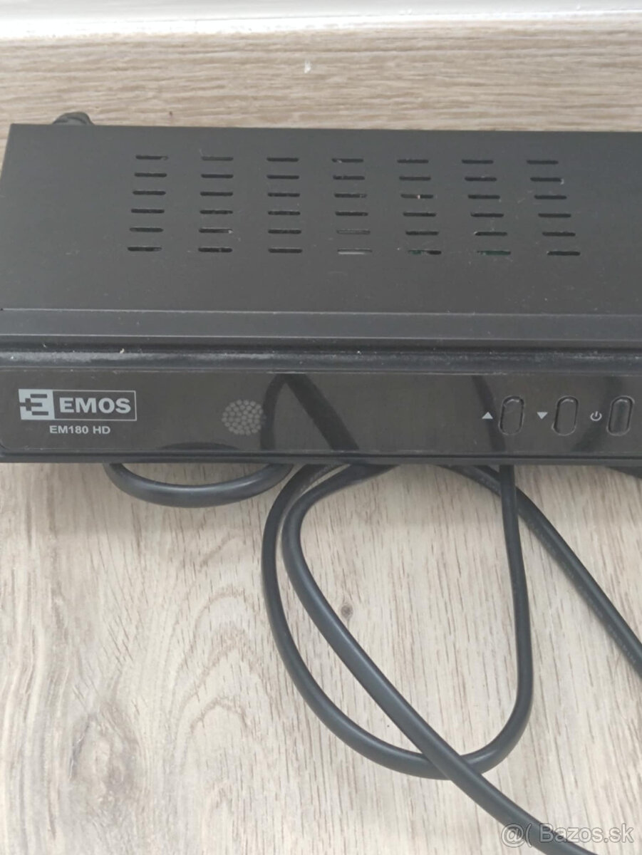 Set-top box Emos EM180 HD