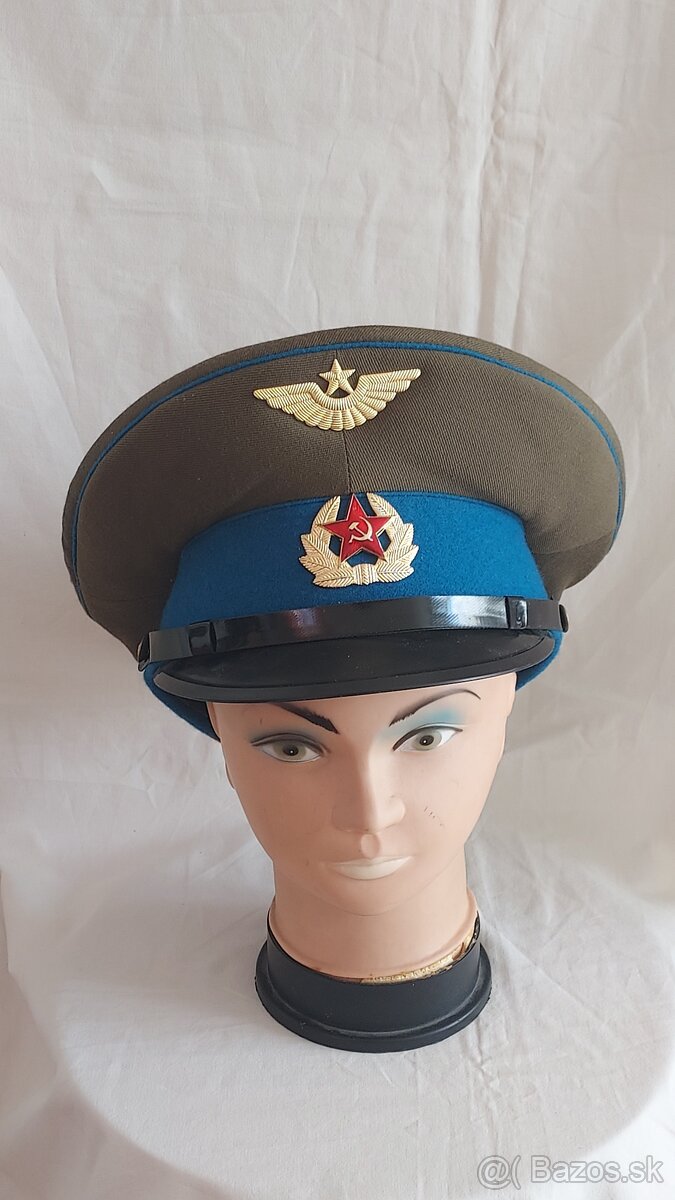 Čiapka. Brigadierka. Letectvo Uniforma. Armáda. ZSSR. Rusko.