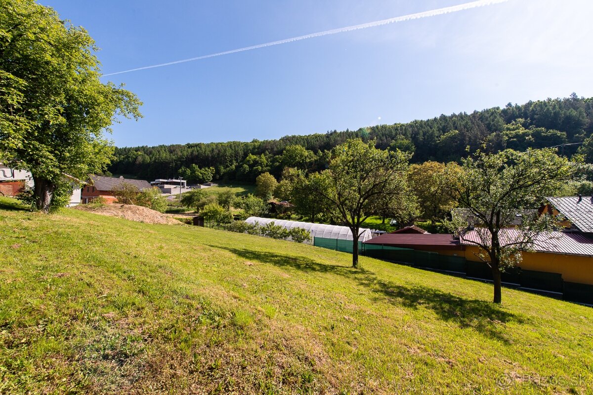 Exkluzívny pozemok – Šidlovec, Prešov | Slnečný, tichá ulica