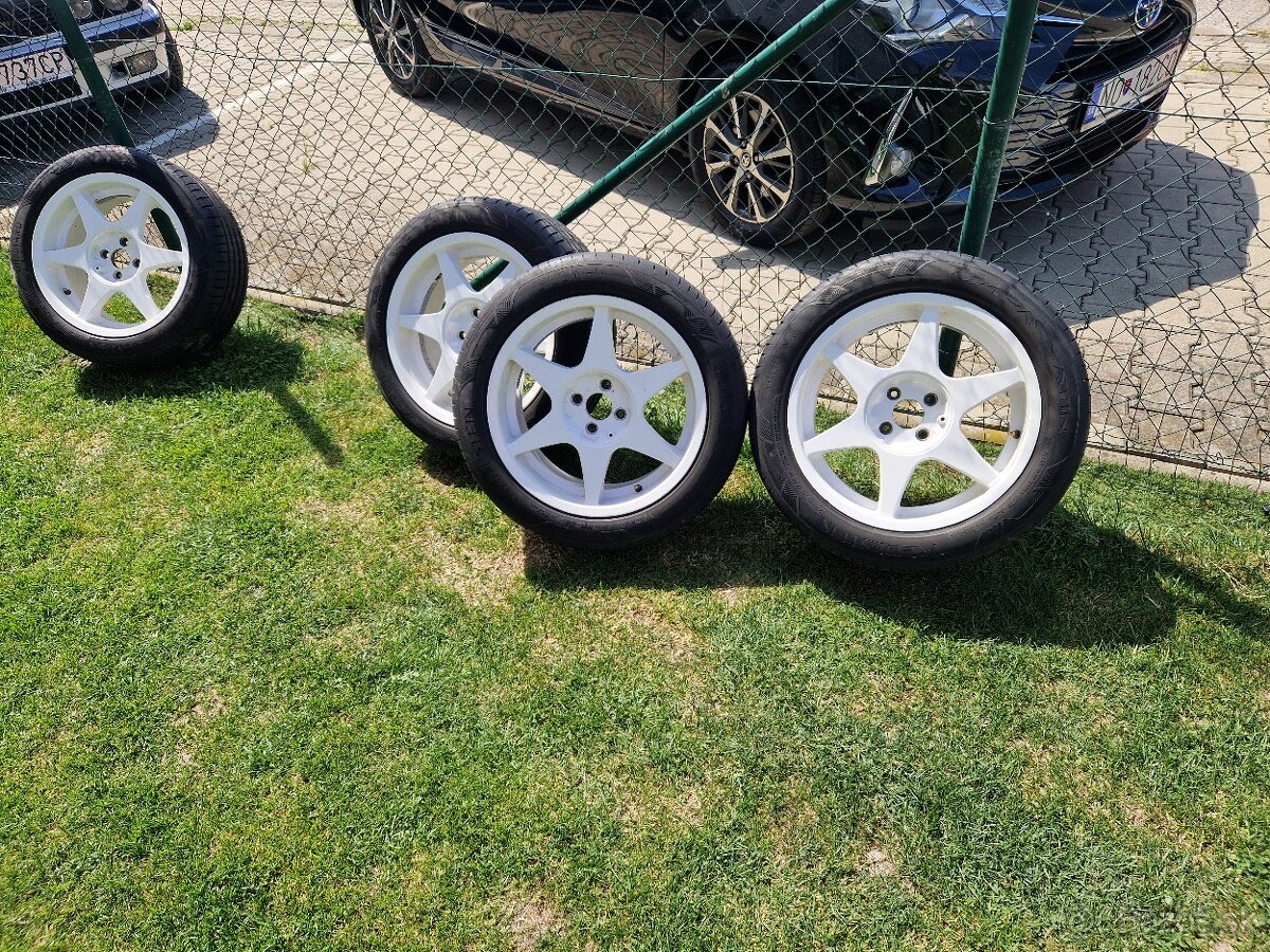 Hliníkové disky s pneumatikami r17