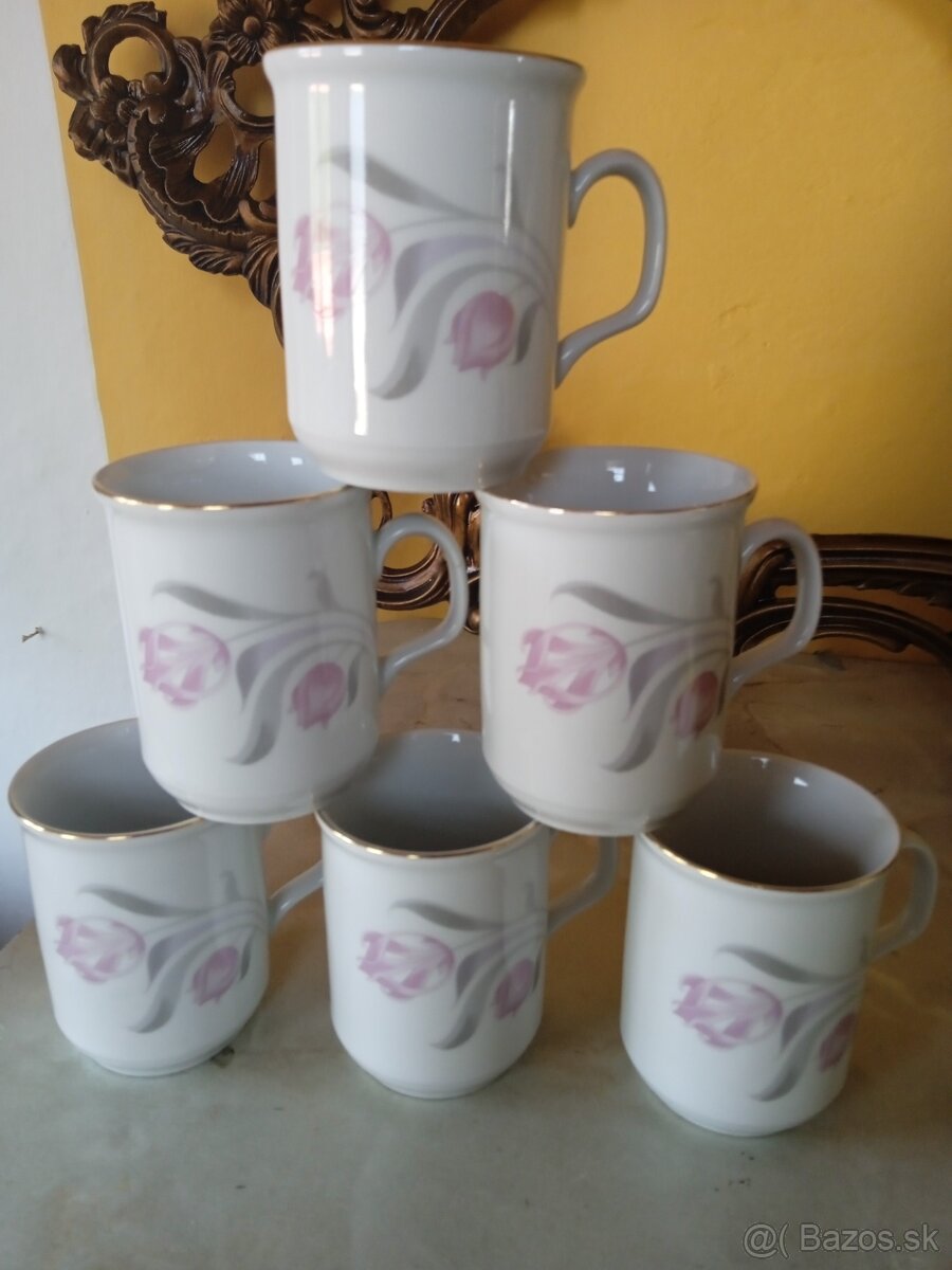Karlovarsky porcelán hrnčeky